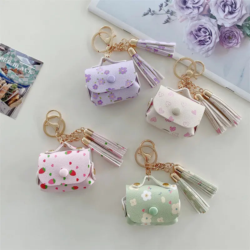 AirPods Elegant Leather Case Keychain